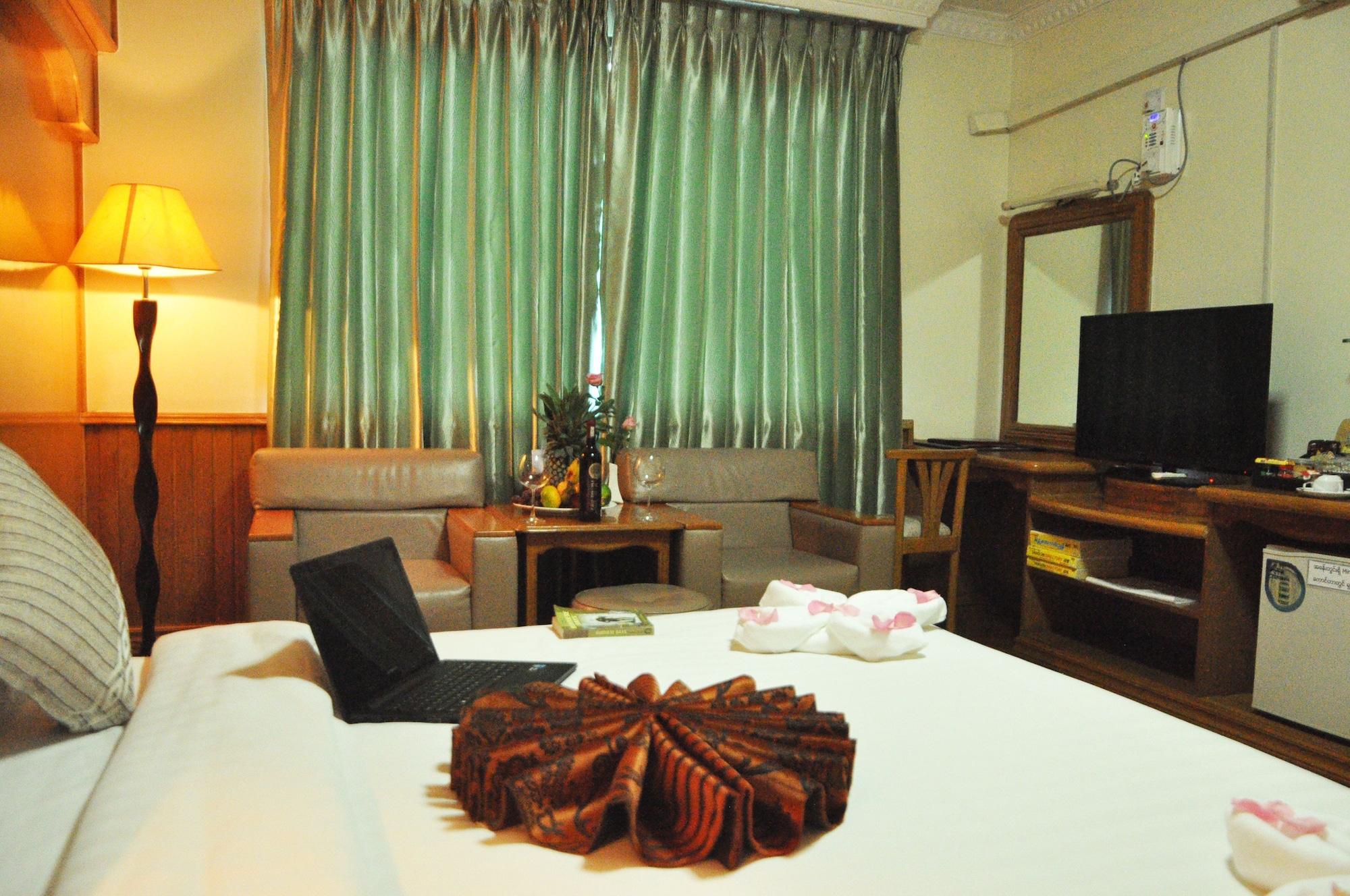 Great Wall Hotel Mandalay Esterno foto