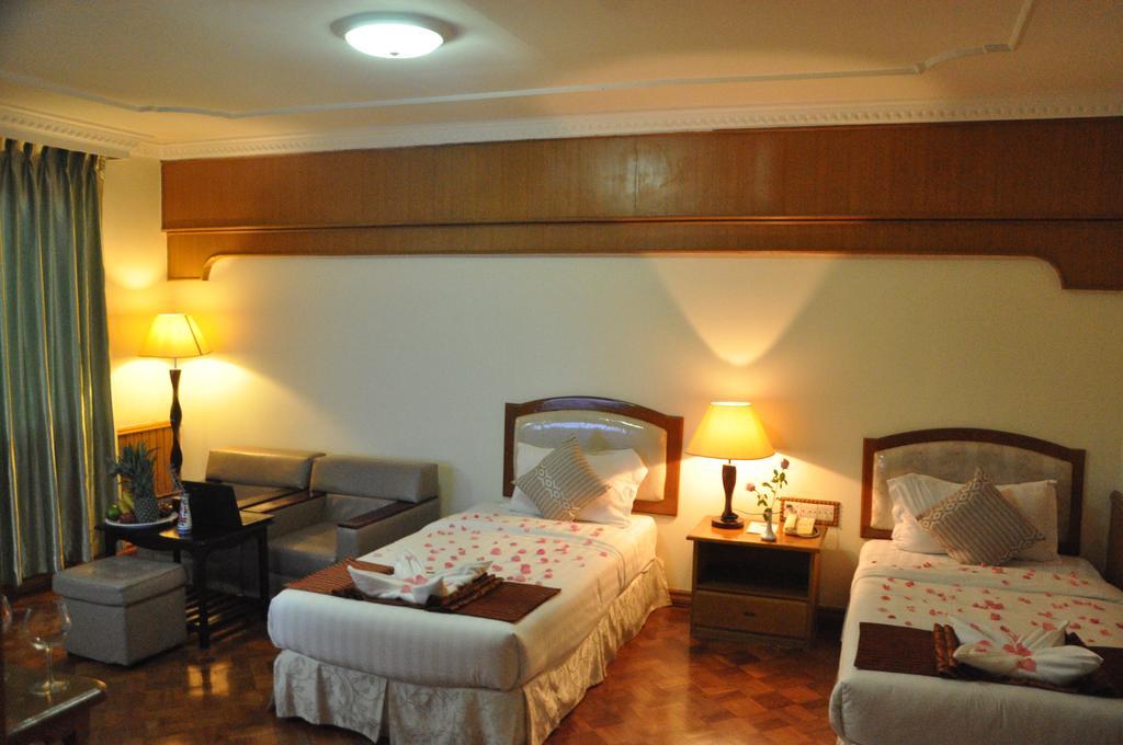 Great Wall Hotel Mandalay Esterno foto